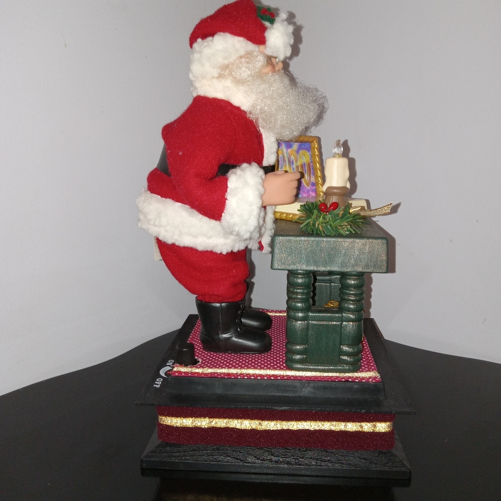 Holiday time Holiday scene - Picture 4 of 11